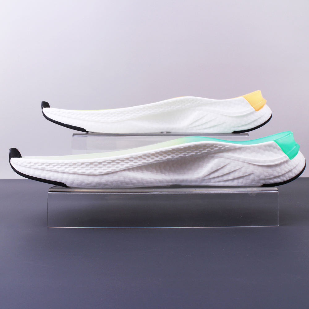 9 Sport Sneaker Men-3.jpg